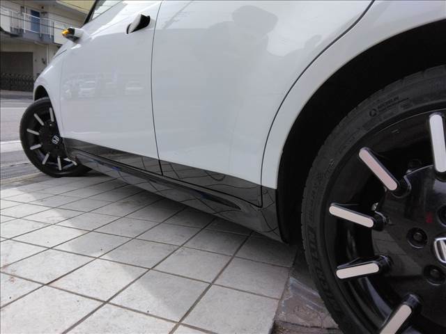 Honda e