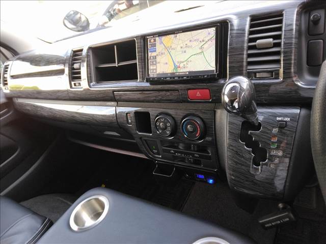 Hiace van long body