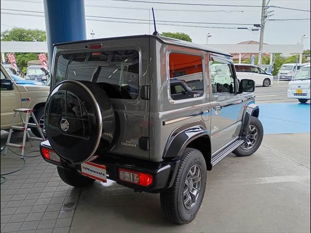 Jimny Sierra