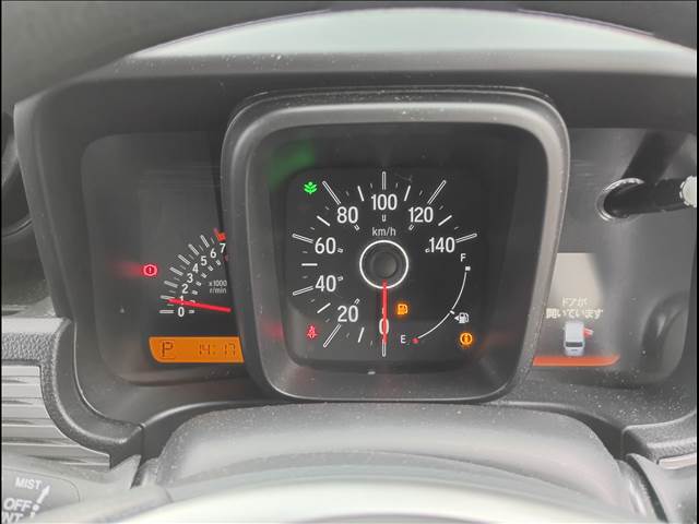 N-VAN