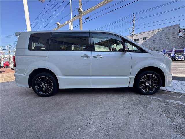 Delica D5