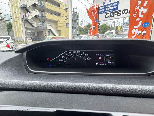 デリカD2