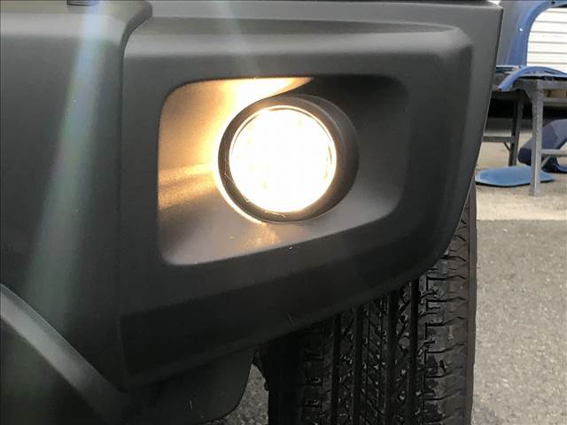 Jimny Nomad