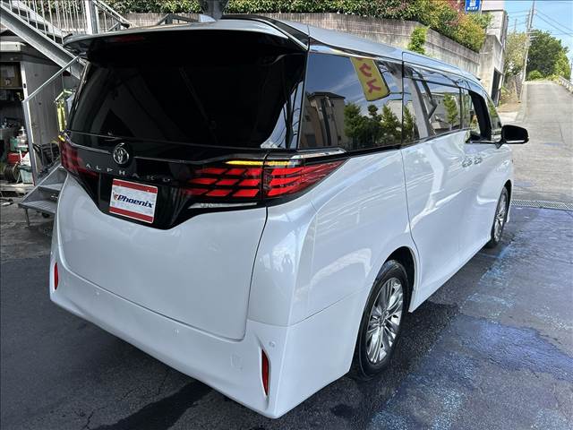 アルファード