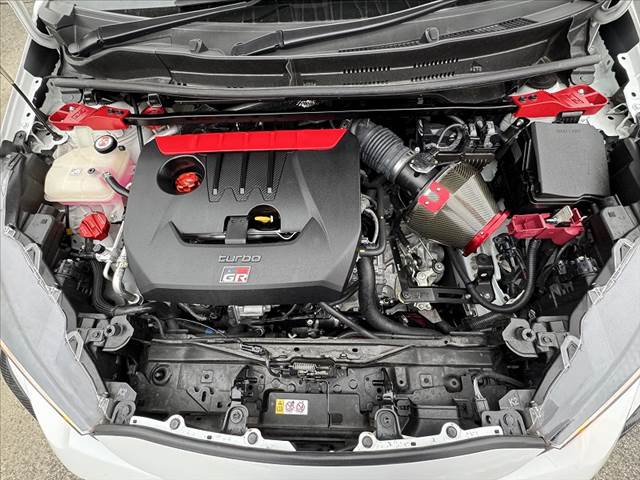 GR Yaris