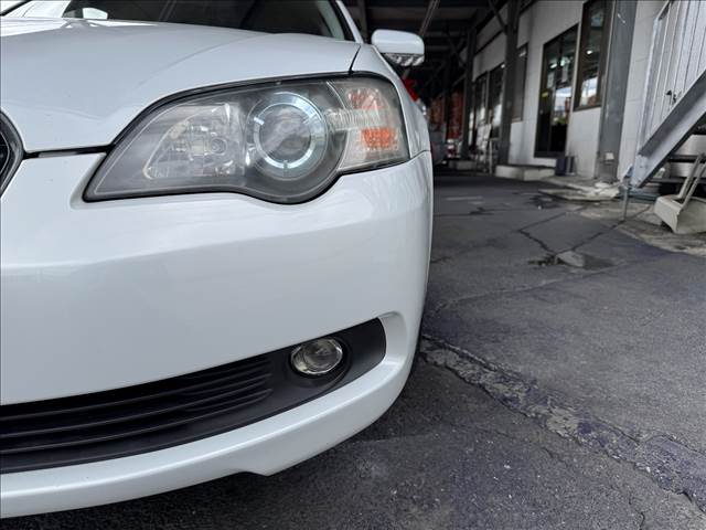 Legacy B4
