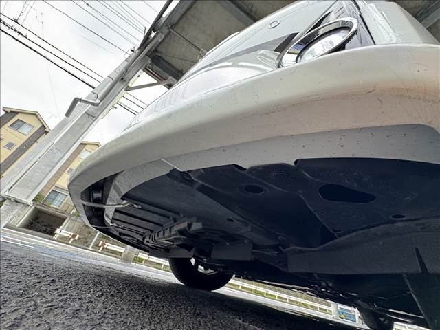 Alphard Hybrid