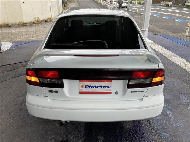 Legacy B4