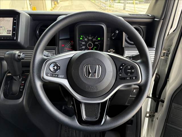 N-VAN