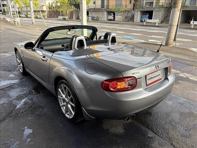Roadster