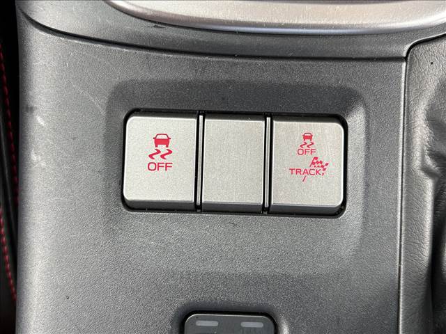 GR86