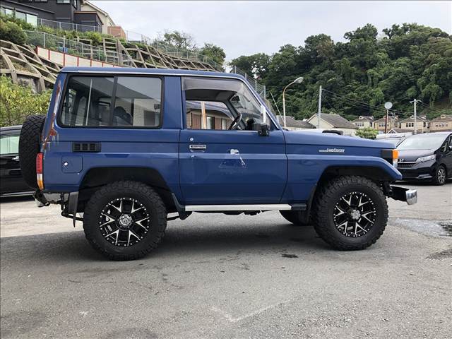 Land Cruiser 70 series