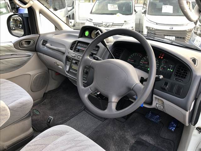 Delica Space Gear