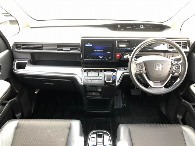 Step Wagon Spada Hybrid