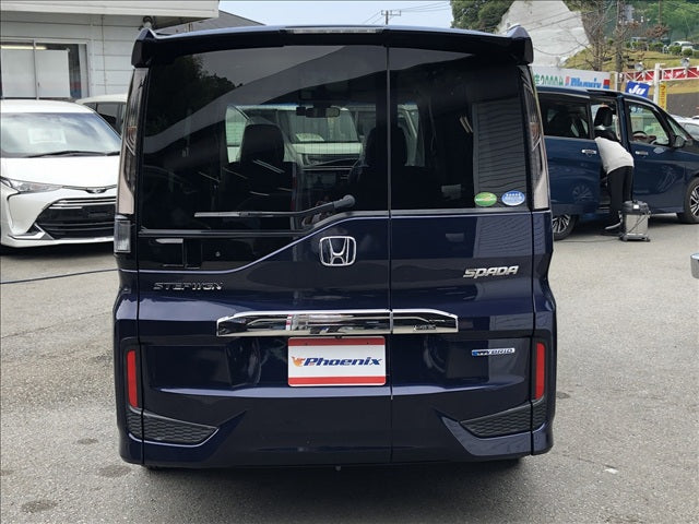Step Wagon Spada Hybrid