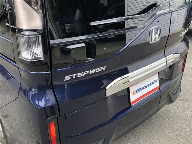 Step Wagon Spada Hybrid