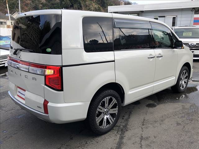 Delica D5