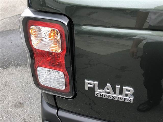 Flair Crossover