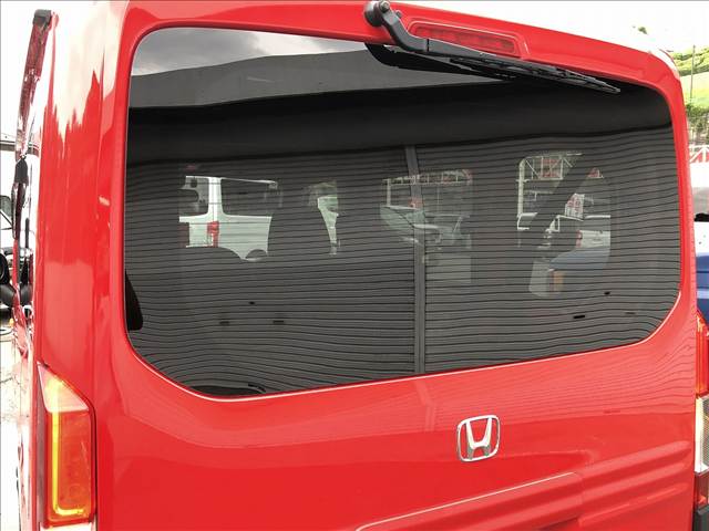N-VAN