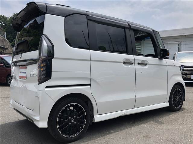 N-BOX