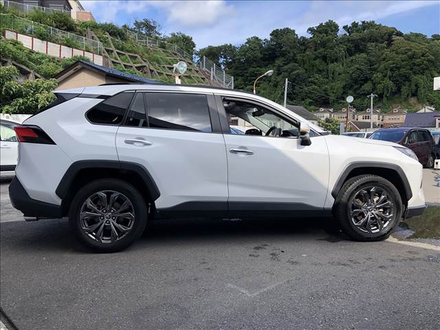 RAV4