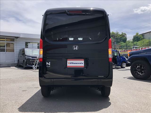 N-VAN