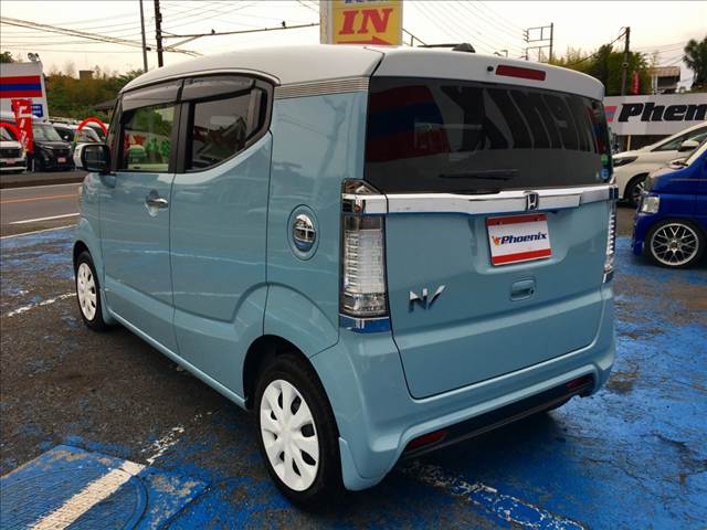 N-BOXスラッシュ