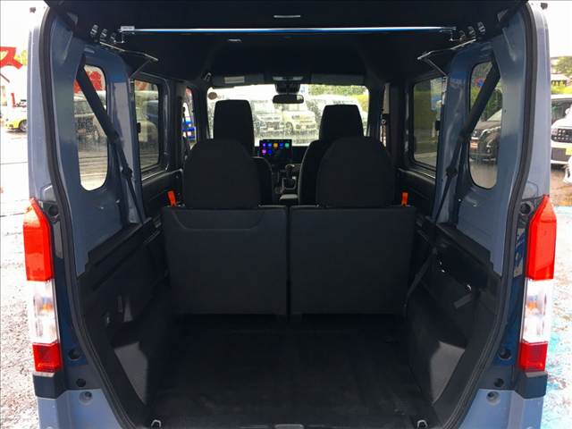 N-VAN
