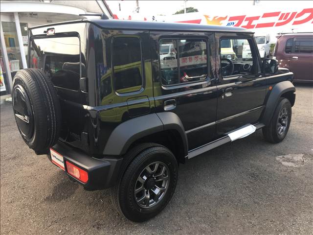Jimny Nomad