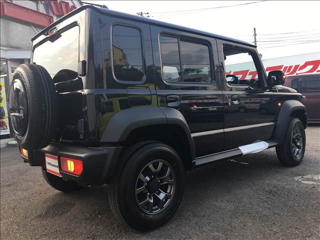 Jimny Nomad