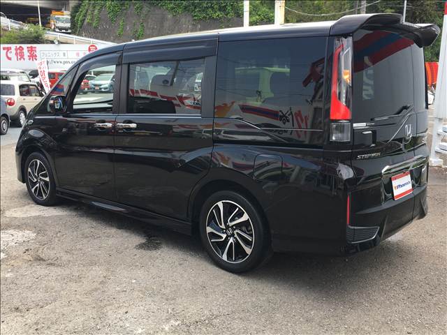 Step Wagon Spada