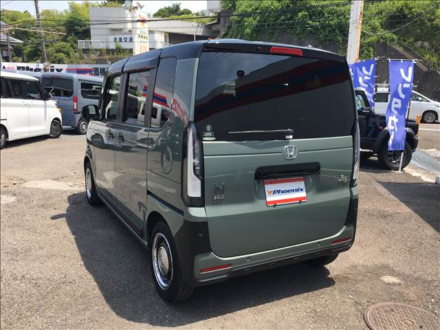 N-BOX