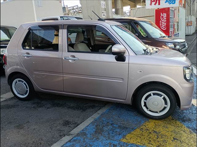 Mira Tocot