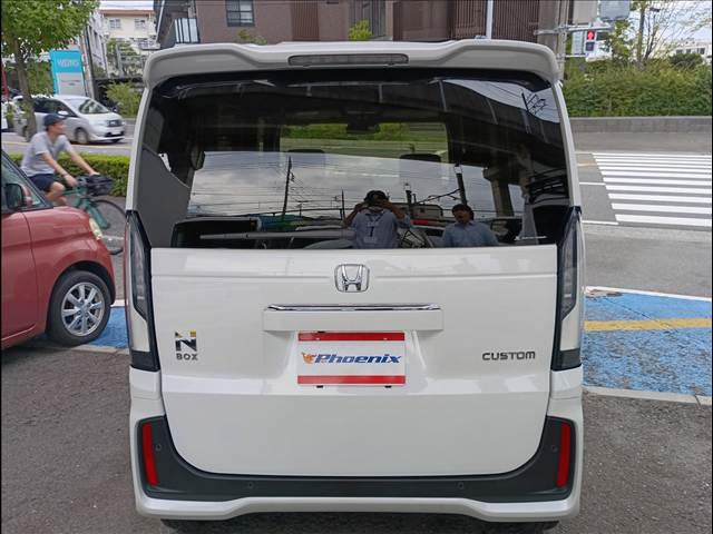 N-BOX