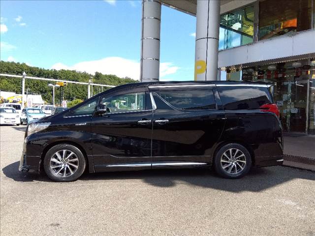 Alphard Hybrid