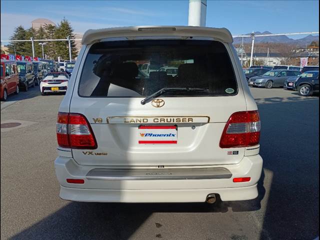 Land Cruiser 100 series wagon