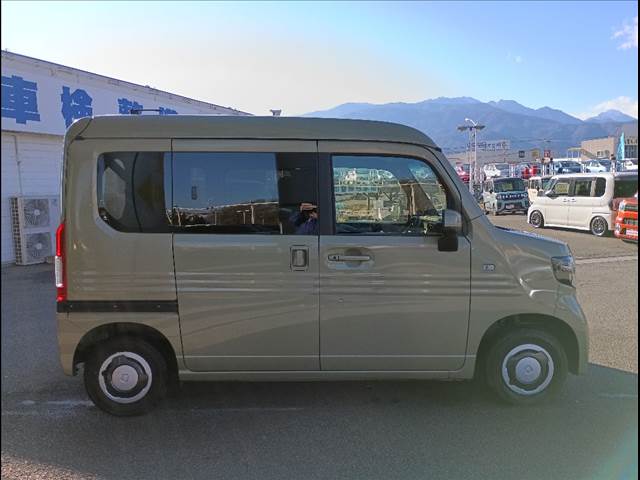 N-VAN