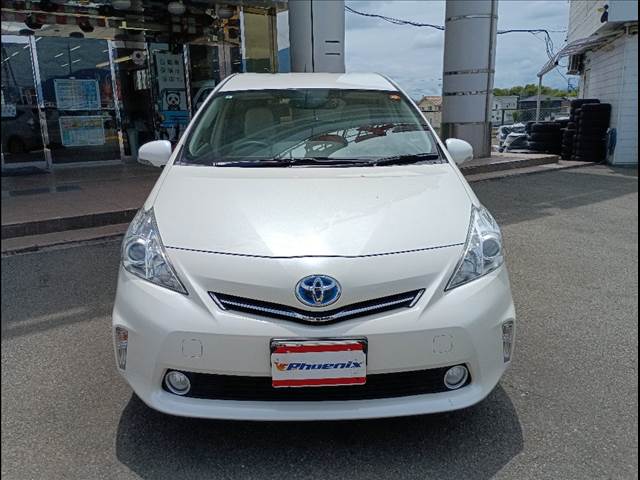 Prius Alpha