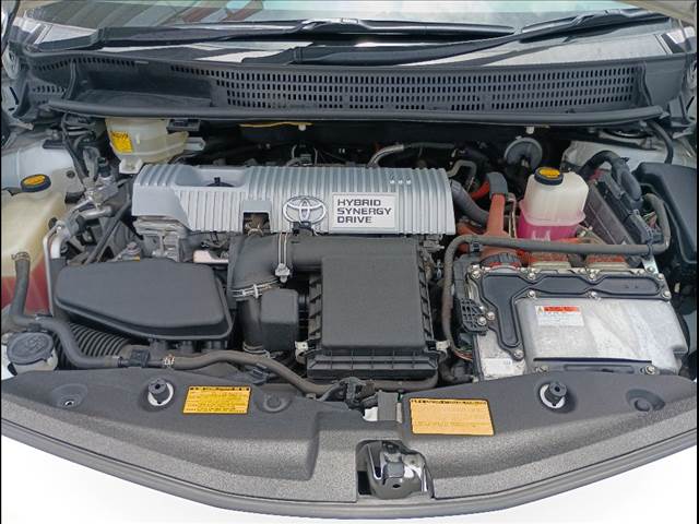 Prius Alpha