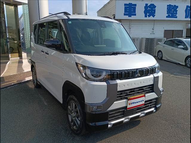 Delica Mini