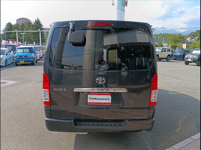 Hiace Van