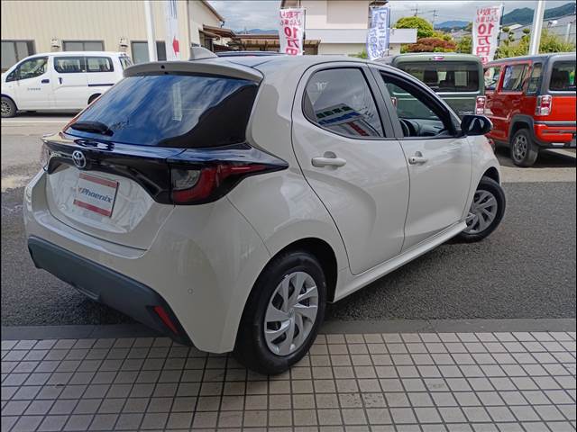 ヤリス