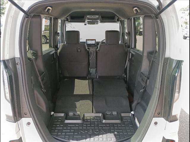 N-BOX