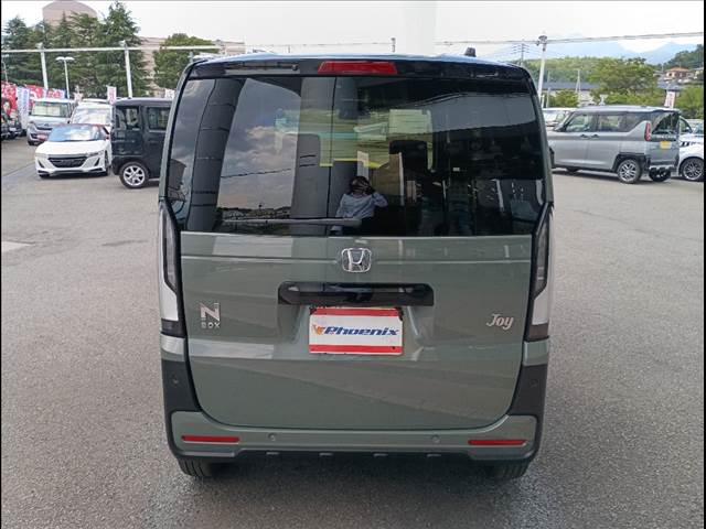 N-BOX