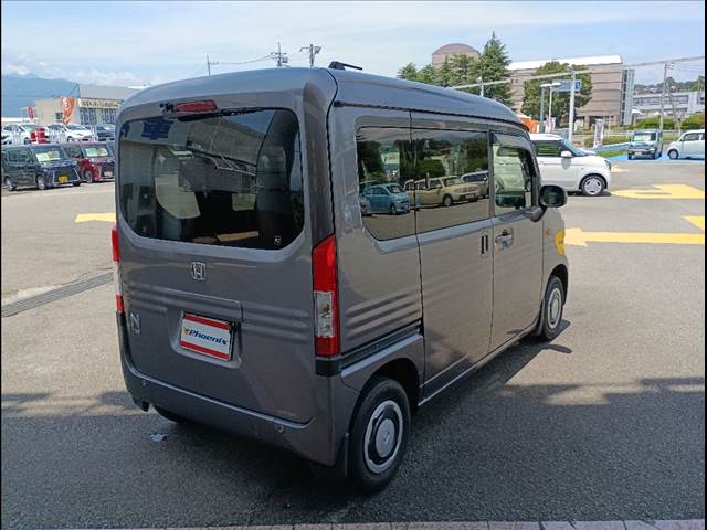 N-VAN