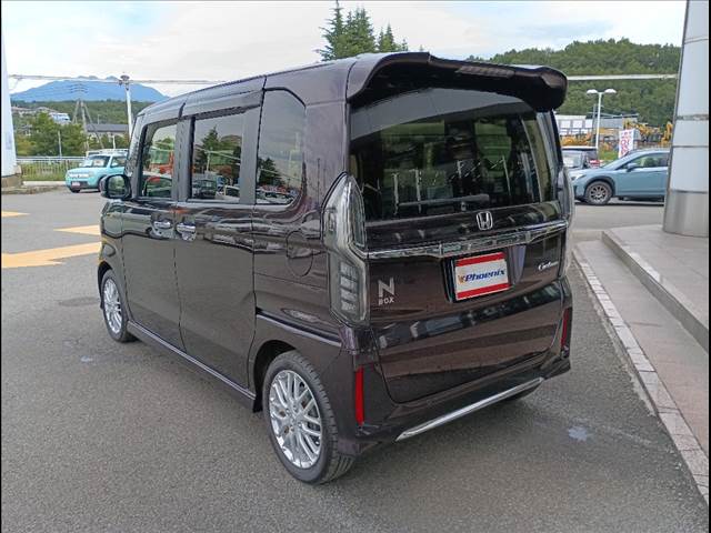 N-BOX