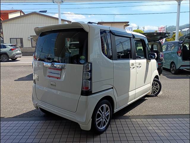 N-BOX