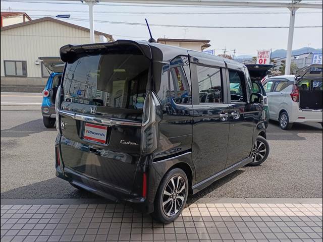 N-BOX (welfare vehicle)