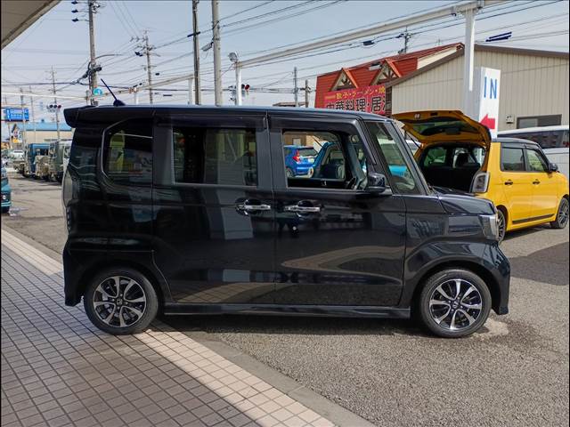 N-BOX (welfare vehicle)