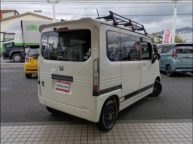 N-VAN